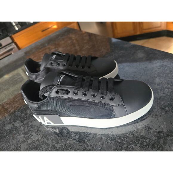 NWT Dolce&Gabbana Portofino Black & White Logo Sneakers - 38EU - Picture 2 of 9